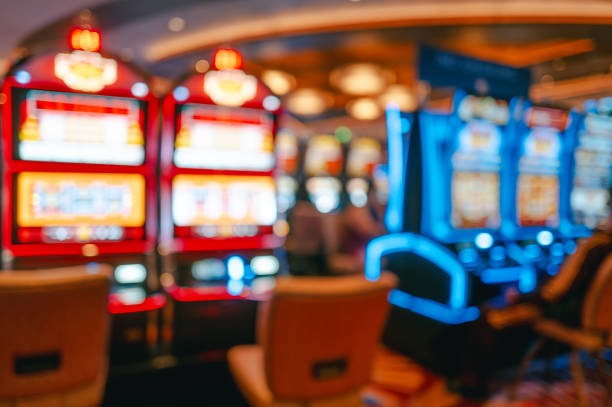 asustogel login app running on Android and iOS devices showing live blackjack and roulette tables